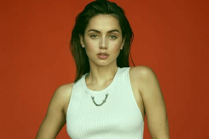 Victoria, 23 — Escort in Amras, Austria