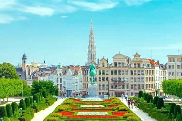 Victoria, 23 — Escort in Basse Lasne, Belgium