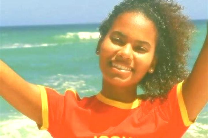 Victoria, 23 — Escort in Bimbe, Angola