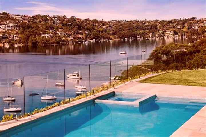 Victoria, 23 — Escort in Castle Cove, Australia