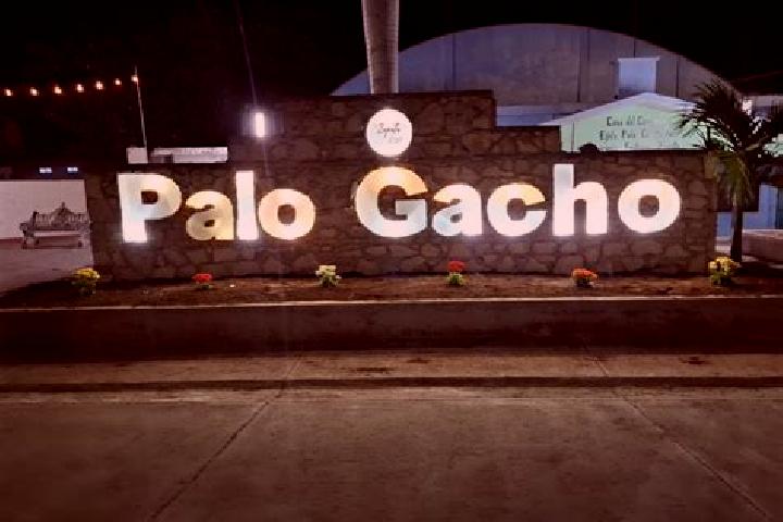 Victoria, 23 — Escort in Palo Gacho, Mexico