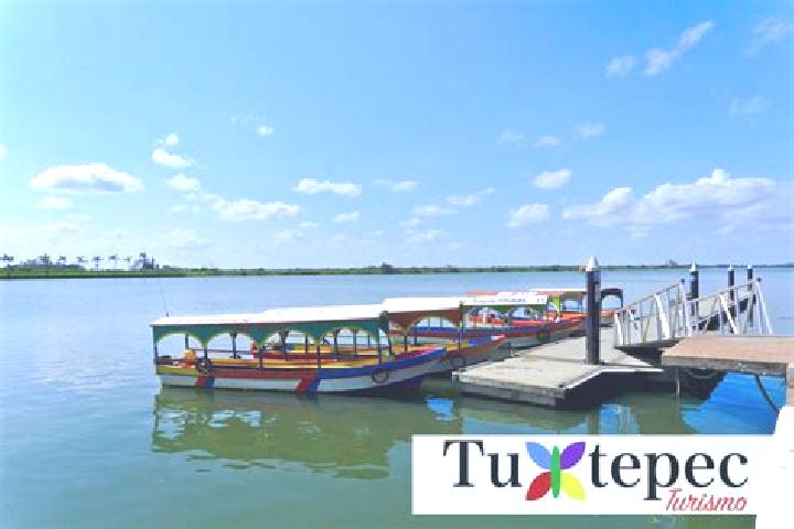 Victoria, 23 — Escort in Papaloapan, Mexico