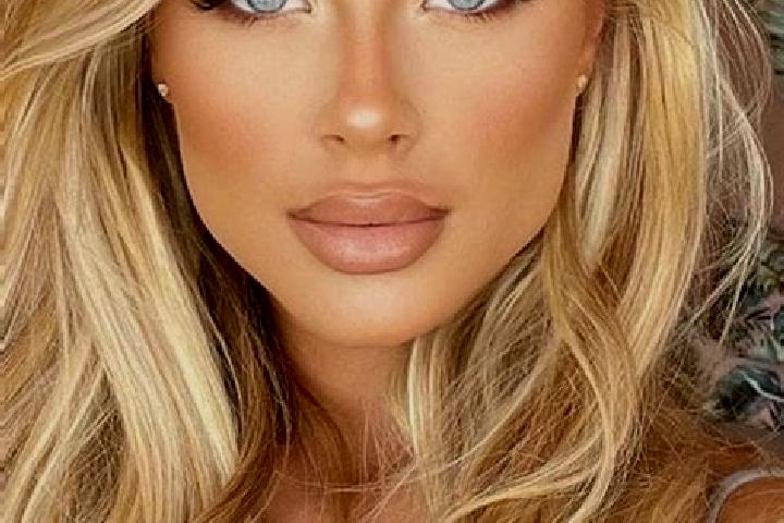 Victoria, 24, a blonde blue-eyed latina companion based in Burgess Hill. Offering Fetish, Deep French Kissing, Party Girl, BDSM, Prostate Massage. Available ...