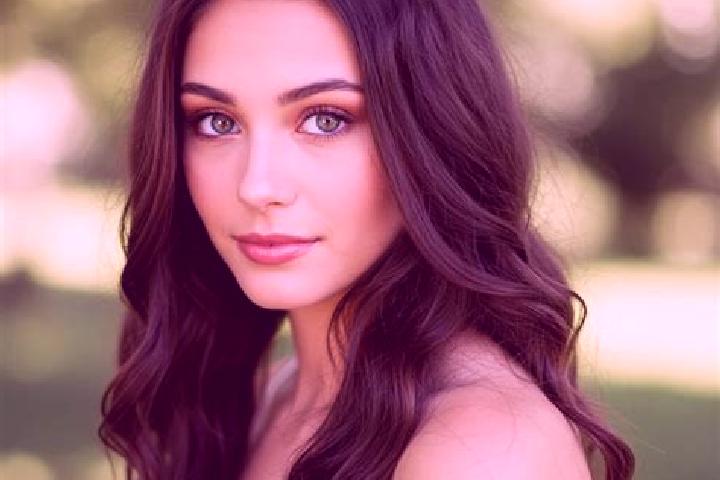 Victoria, 24, a brunette hazel-eyed caribbean companion based in Southery. Offering Duos, Couples, Striptease. Available for incall and outcall, overnight bo...