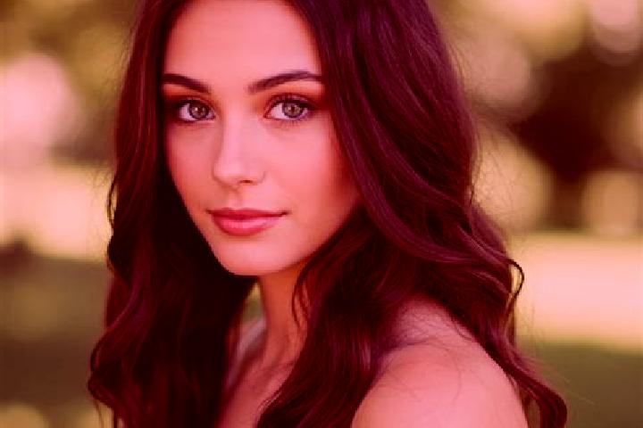 Victoria, 24, a brunette hazel-eyed caucasian companion based in Moerkerke. Offering Girlfriend Experience, Tantra, Deep French Kissing. Available for incall...