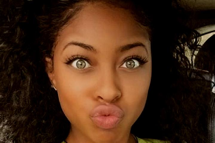 Victoria, 24, a chestnut green-eyed ebony companion based in Molineuf. Offering OWO, Erotic Massage, Overnight, Travel Companion. Available for incall and ou...