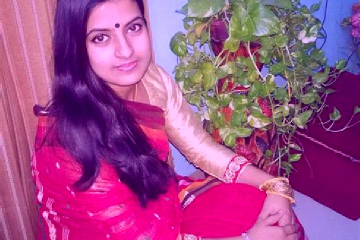 Victoria, 24 — Escort in Bagra, India