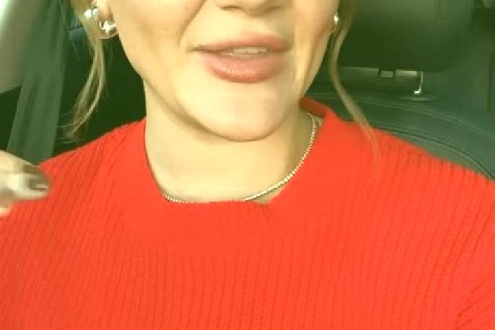 Victoria, 24 — Escort in Brow of the Hill, Canada