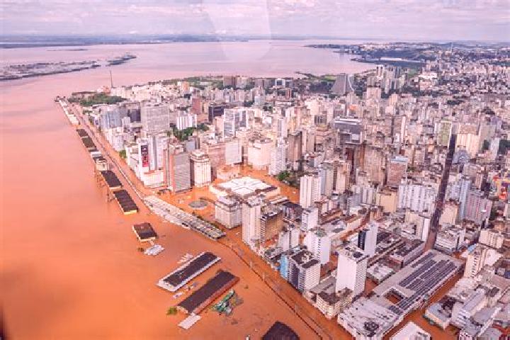 Victoria, 24 — Escort in Diamante do Sul, Brazil