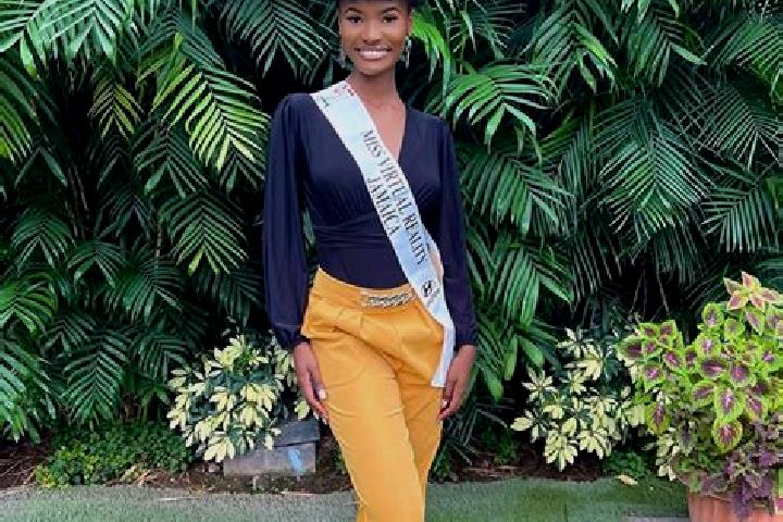 Victoria, 24 — Escort in Gayle, Jamaica
