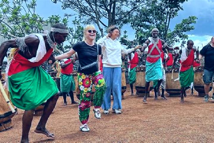 Victoria, 24 — Escort in Muyinga, Burundi
