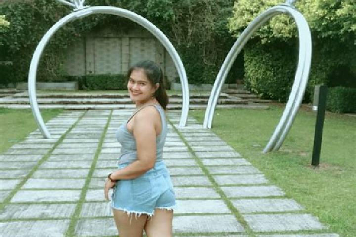 Victoria, 24 — Escort in Sapat, Indonesia