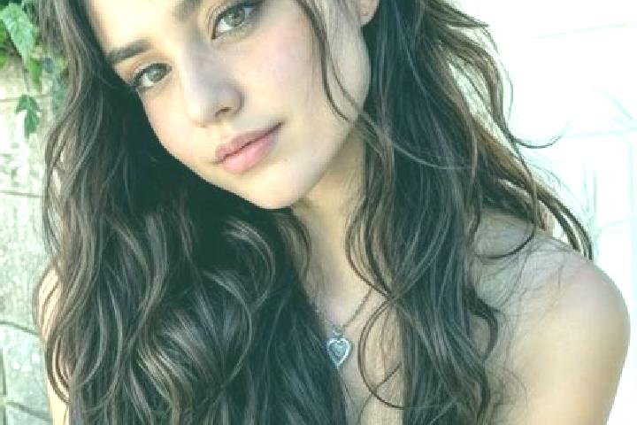 Victoria, 25, a brunette hazel-eyed middle eastern companion based in Tormay. Offering OWO, Prostate Massage, GFE. Available for incall and outcall, overnigh...