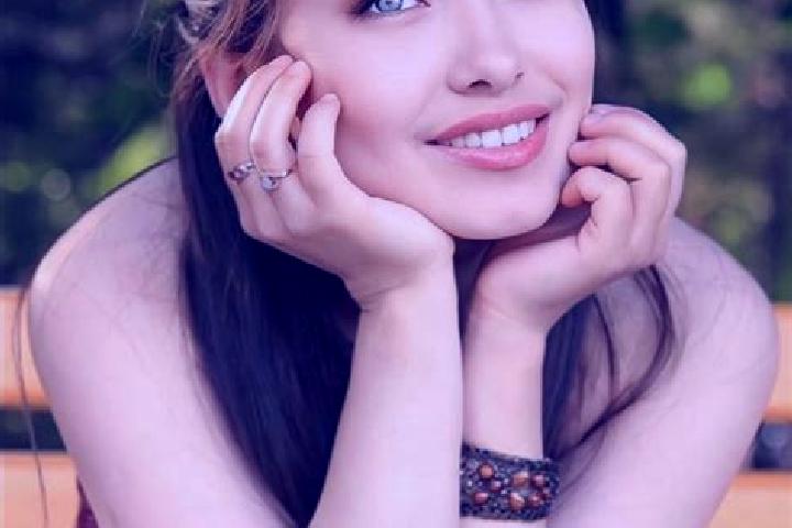 Victoria, 25, a red blue-eyed asian companion based in Guntown. Offering Striptease, Fetish, Couples, Girlfriend Experience. Available for incall and outcall...