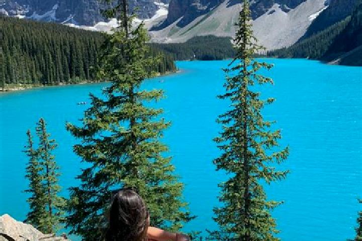 Victoria, 25 — Escort in Banff Trail, Canada