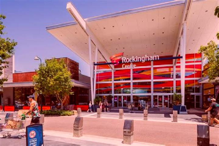 Victoria, 25 — Escort in Rockingham city centre, Australia