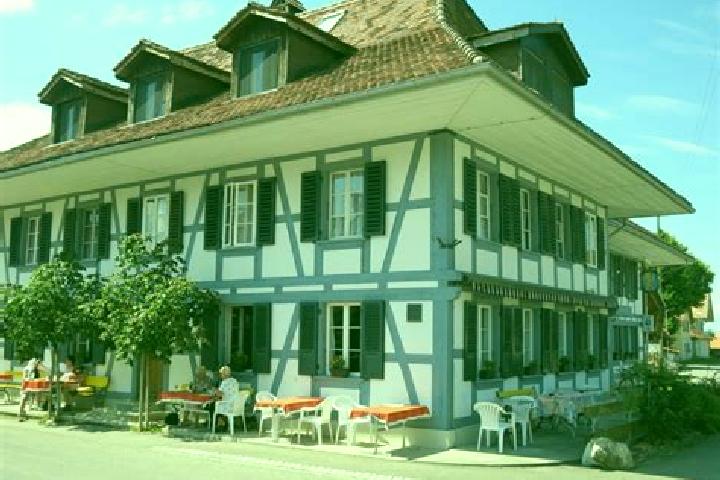 Victoria, 25 — Escort in Zimmerwald, Switzerland