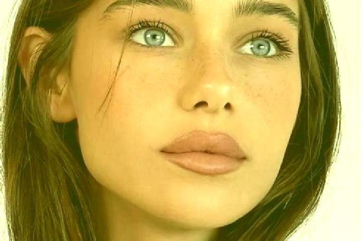 Victoria, 26, a brunette brown-eyed indian companion based in Quixinge. Offering Tantra, Domination, Massage, Deep French Kissing, OWO. Available for incall ...