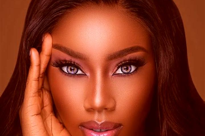 Victoria, 26, a chestnut blue-eyed ebony companion based in Evans. Offering Prostate Massage, Domination, Massage, Deep French Kissing, Roleplay. Available f...