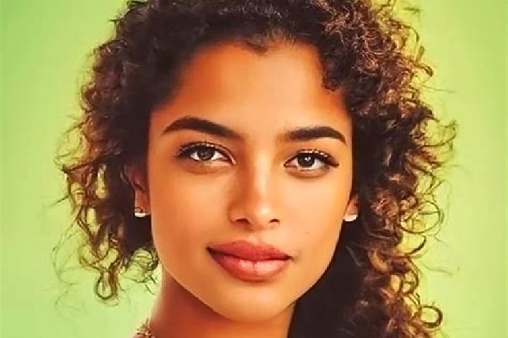 Victoria, 26, a red green-eyed latina companion based in Tollwitz. Offering Travel Companion, Dinner Date, Domination, CIM, Massage. Available for incall and...