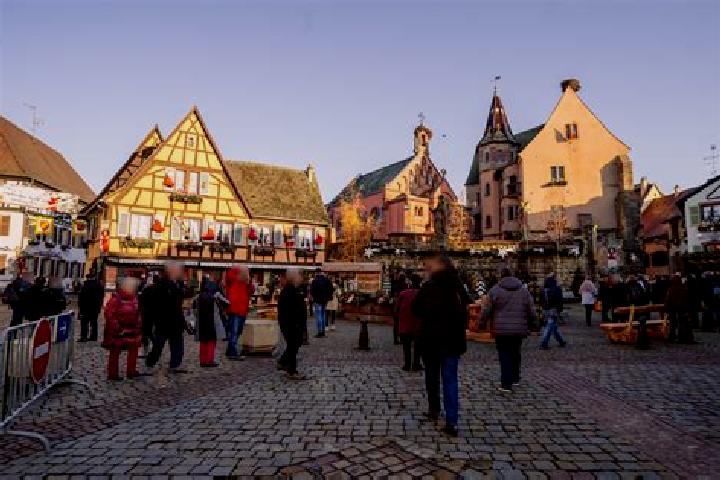 Victoria, 26 — Escort in Eguisheim, France