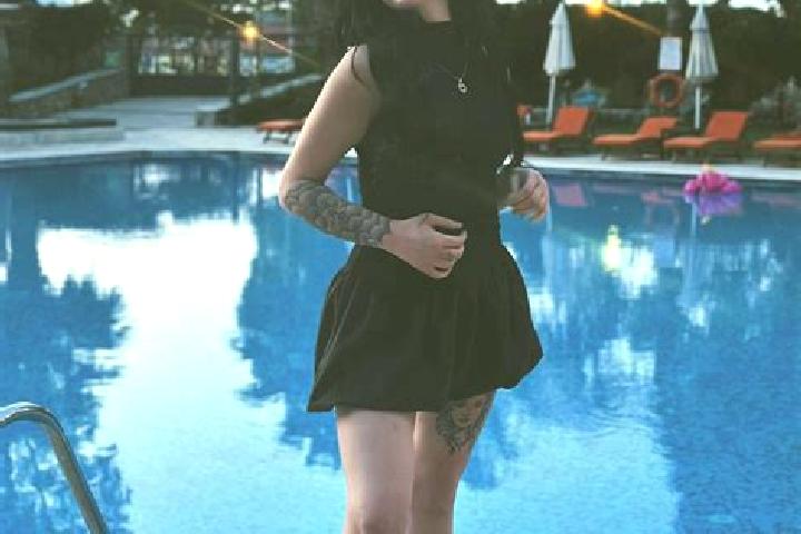 Victoria, 26 — Escort in Ertugrul, Turkey