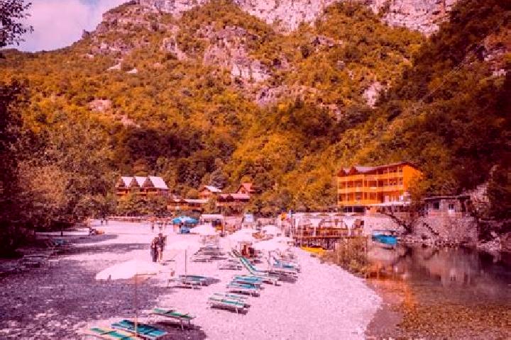 Victoria, 26 — Escort in Fierze, Albania