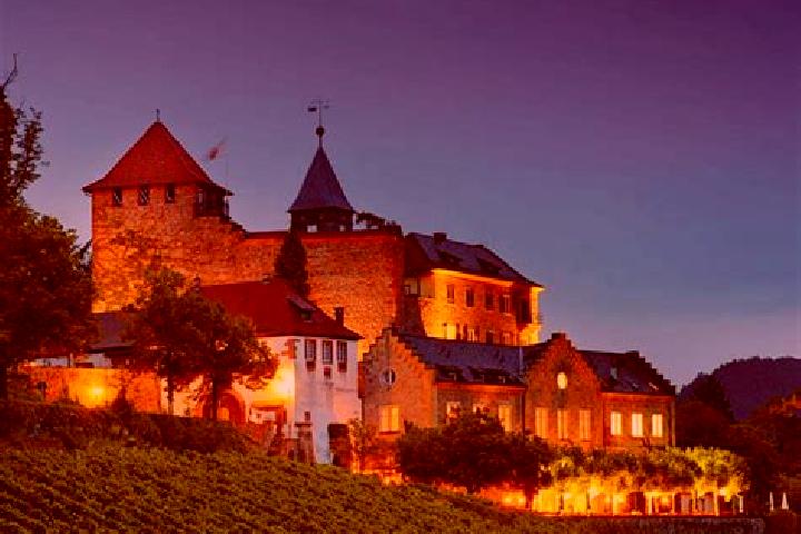 Victoria, 26 — Escort in Gernsbach, Germany