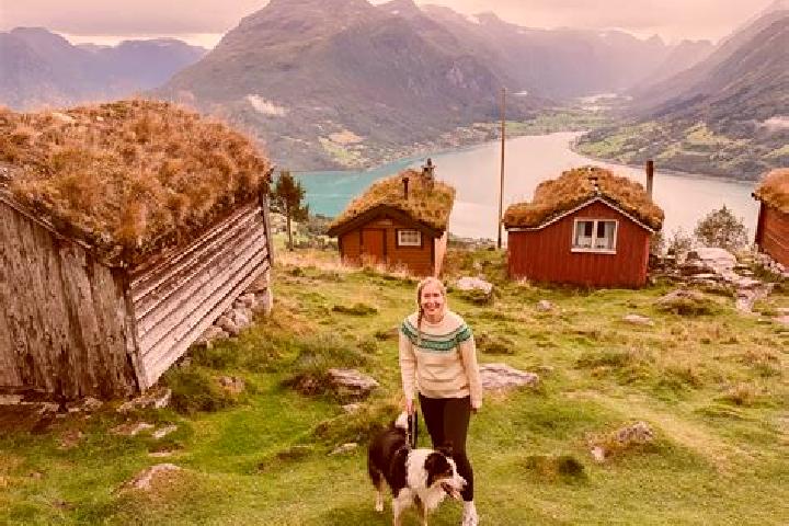 Victoria, 26 — Escort in Slevik, Norway