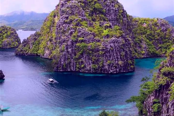 Victoria, 26 — Escort in Solo, Philippines