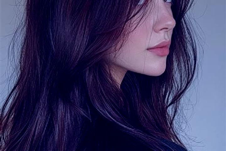 Victoria, 27, a auburn brown-eyed european companion based in Leinhausen. Offering Tantra, Dinner Date, Overnight, Deep French Kissing. Available for incall ...