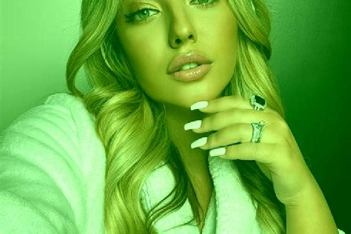 Victoria, 27, a blonde amber-eyed latina companion based in Dorenaz. Offering Erotic Massage, Massage, Dinner Date, 69, GFE. Available for incall and outcall...
