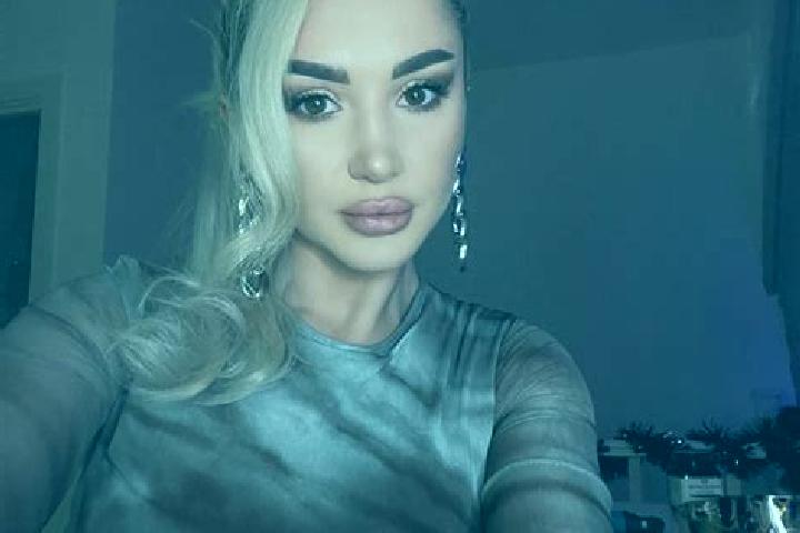 Victoria, 27, a blonde brown-eyed mediterranean companion based in Fulga de Sus. Offering Couples, A-Level, GFE, Fetish, Travel Companion. Available for inca...
