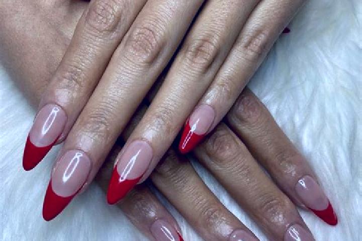 Victoria, 27, a red green-eyed ebony companion based in Caiana. Offering Deep French Kissing, A-Level, 69, Fetish. Available for incall and outcall, day and ...