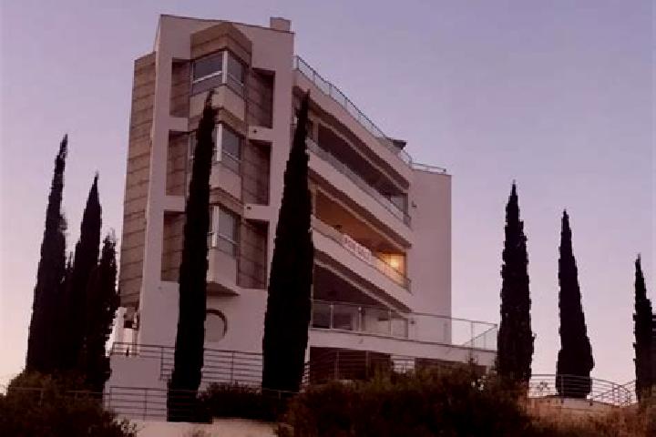 Victoria, 27 — Escort in Germasogeia, Cyprus