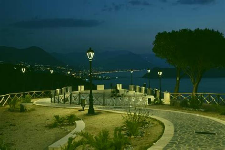 Victoria, 27 — Escort in San Nicola da Crissa, Italy