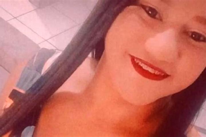 Victoria, 27 — Escort in Santana do Mundau, Brazil