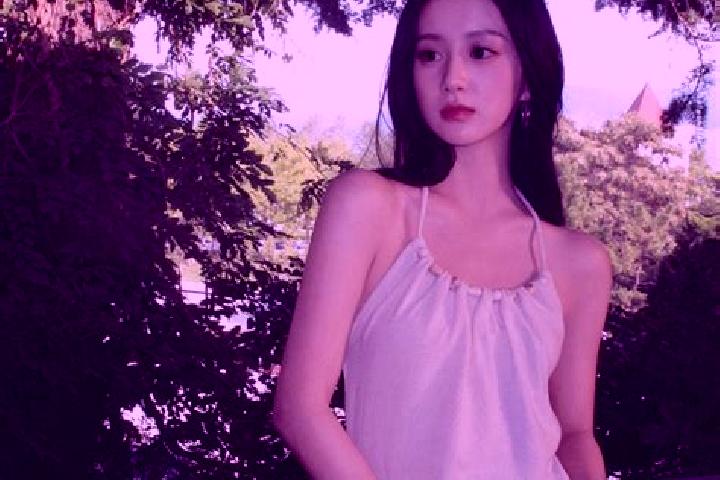 Victoria, 27 — Escort in Shangen, China