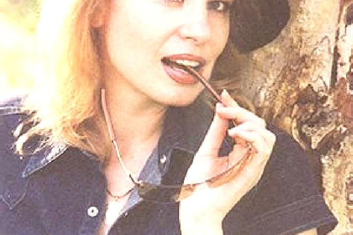 Victoria, 27 — Escort in Volzhskiy, Russia
