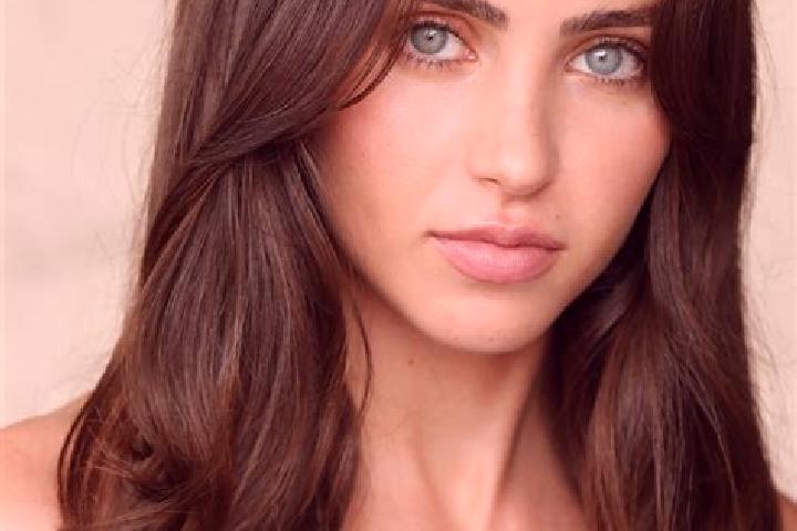 Victoria, 28, a auburn brown-eyed caribbean companion based in Quilino. Offering Overnight, Massage, A-Level, Domination. Available for incall and outcall, d...