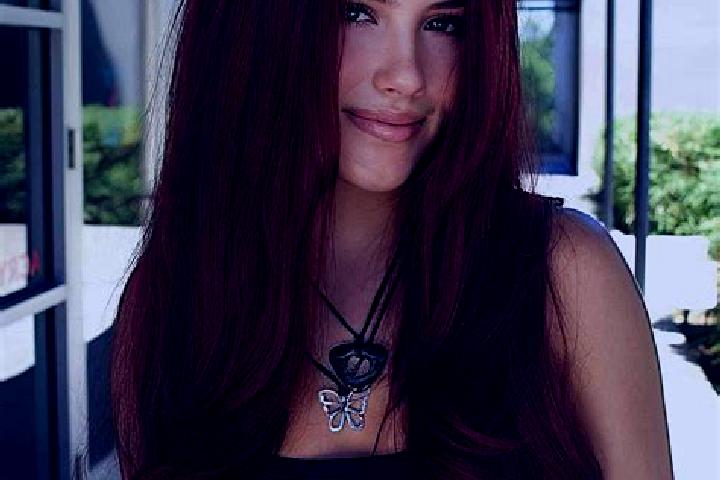 Victoria, 28, a auburn dark-eyed caucasian companion based in Sindangkopo. Offering A-Level, Couples, Roleplay. Available for incall and outcall, overnight b...