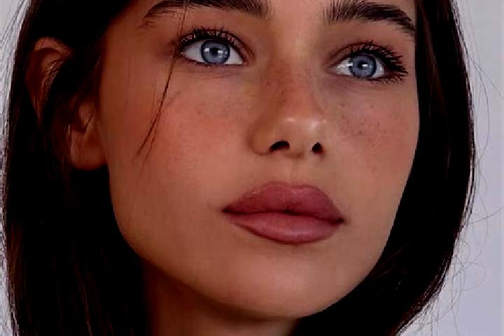 Victoria, 28, a brunette grey-eyed mediterranean companion based in Mociu. Offering OWO, Tantra, 69, Girlfriend Experience. Available for incall and outcall,...