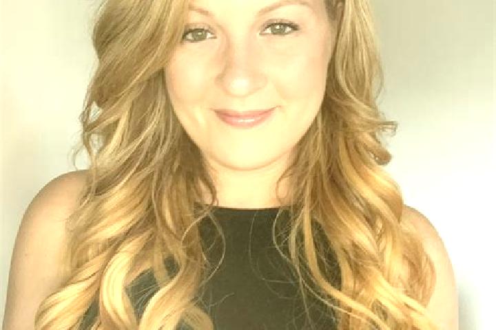Victoria, 28 — Escort in Acy-Romance, France