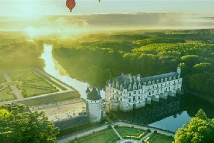 Victoria, 28 — Escort in Noyant-de-Touraine, France