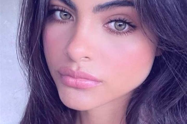 Victoria, 29, a brunette green-eyed caucasian companion based in Jinding. Offering CIM, Prostate Massage, Erotic Massage, Massage, Deep French Kissing. Avail...