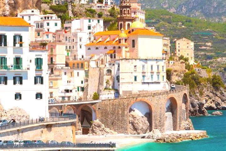 Victoria, 29 — Escort in Calchera-Frontale, Italy