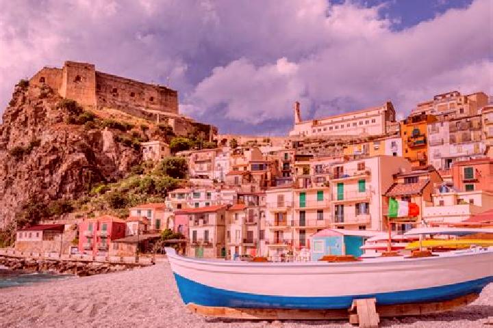 Victoria, 29 — Escort in Cirella, Italy
