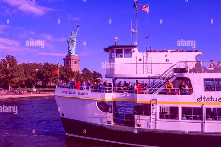 Victoria, 30 — Escort in Ferry Pass, United States