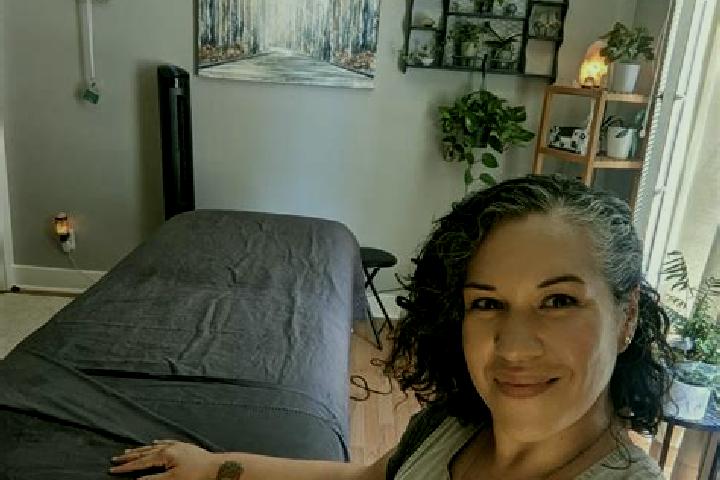 Victoria, 31, a black grey-eyed mixed companion based in Julianadorp. Offering CIM, Overnight, Erotic Massage. Available for incall and outcall, overnight bo...