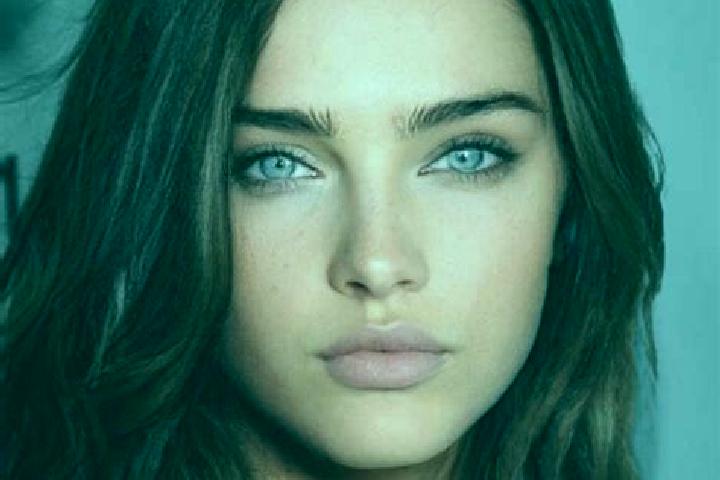 Victoria, 31, a brunette green-eyed middle eastern companion based in Oconto Falls. Offering Couples, Travel Companion, A-Level, 69. Available for incall and...